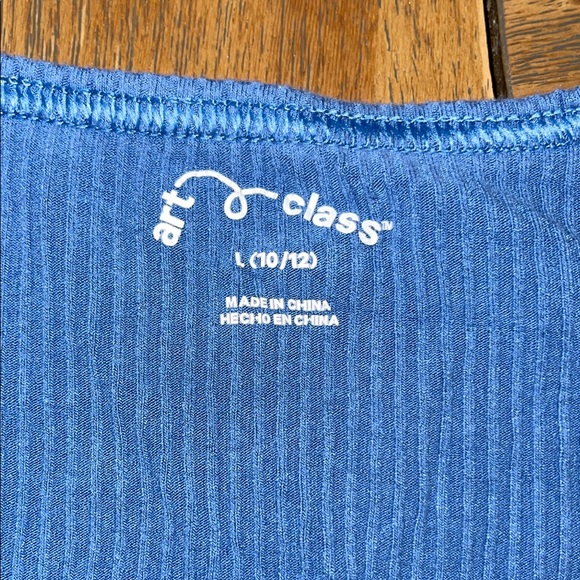 Short Sleeve Top Bundle - Picture 7 of 11